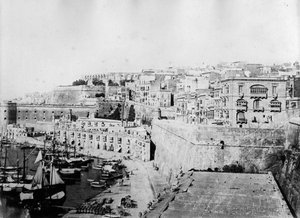 Valletta from Lower Baracca, Malta, c.1880-83 by English Photographer